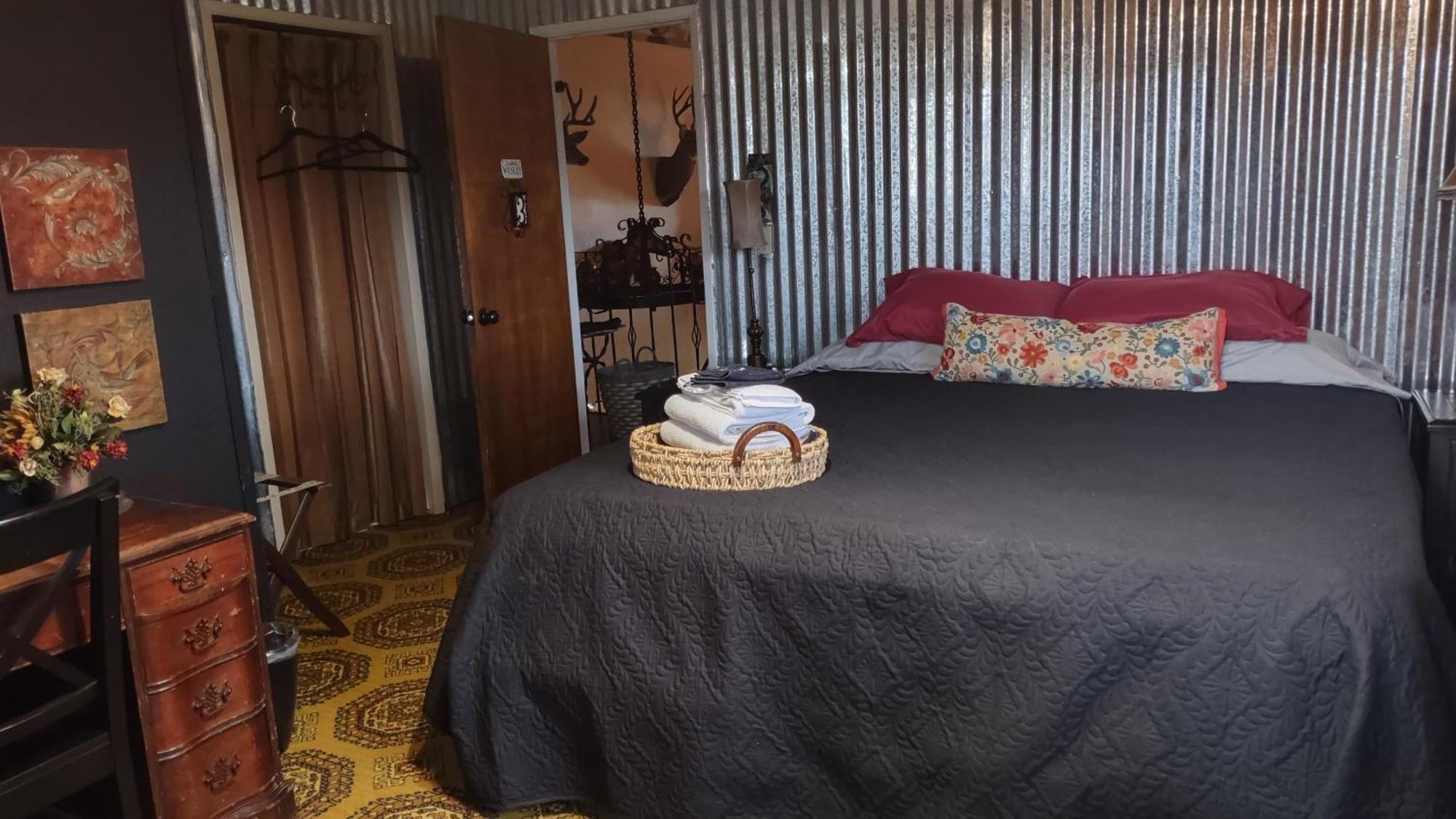 Rustic By Kings Canyon & Sequoia National Parks Homestay *
